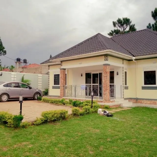 The Real Estate Corner 🇺🇬 whatsapp Channel