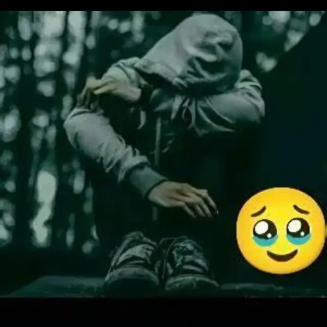 قناة واتساب حزن مكتوم
