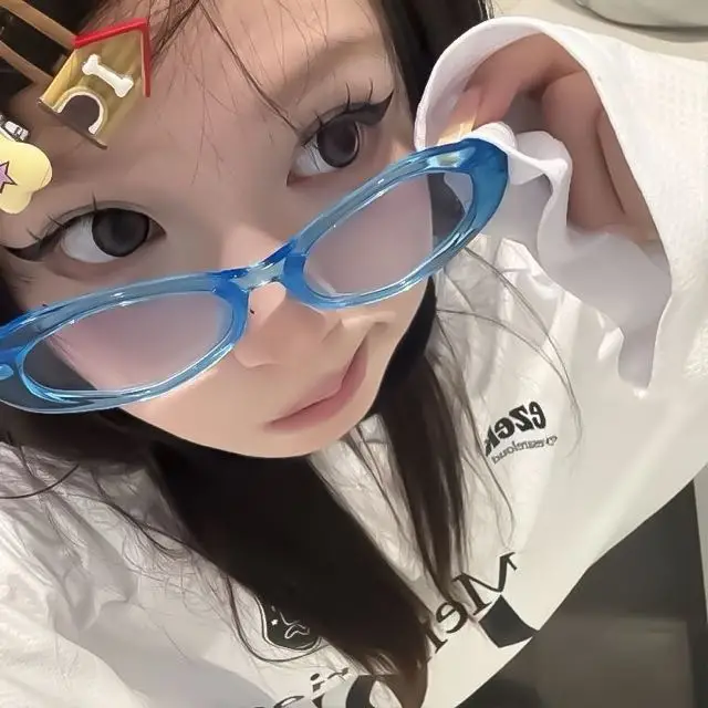 K-Pop World!🎀 whatsapp Channel
